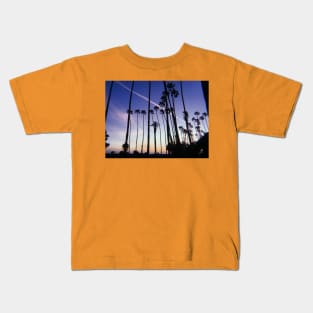 Palm Tree Sunset. Los Angeles CA Kids T-Shirt